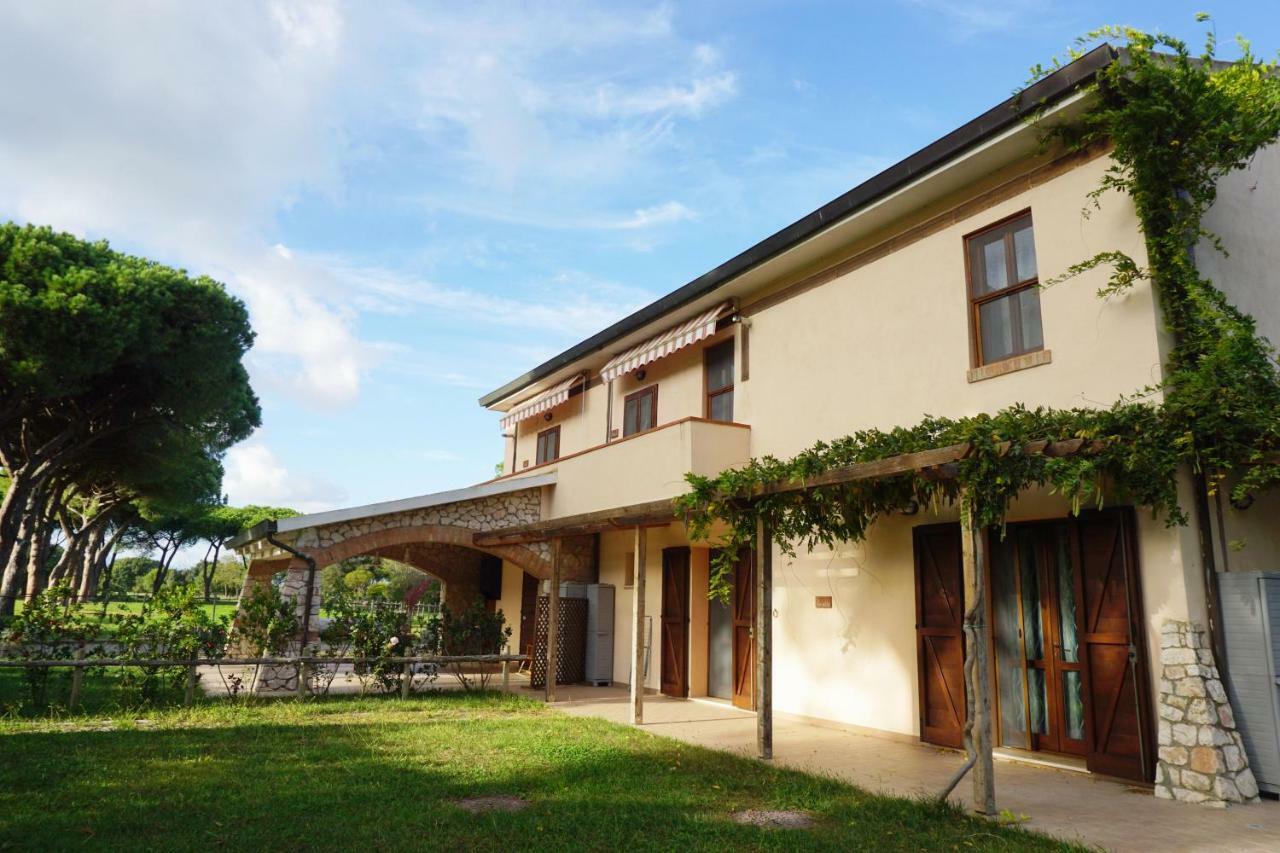 Tenuta San Carlo Hotel Marina Di Grosseto Exterior photo